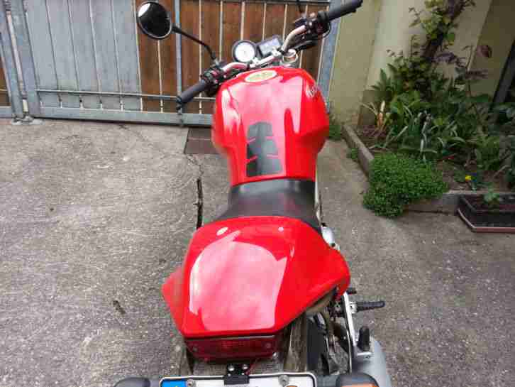 Motorrad Ducati M750