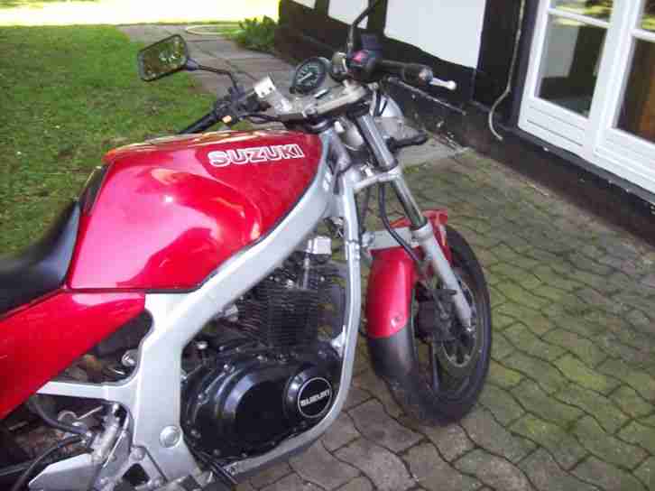 Motorrad GSX 500 E