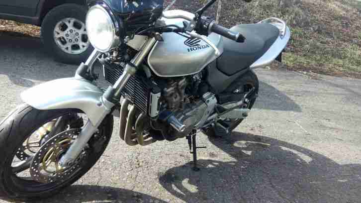 Motorrad HONDA HORNET CB 600 F CBF 600 PC36 + Motorradkombi Streetfighter !!!