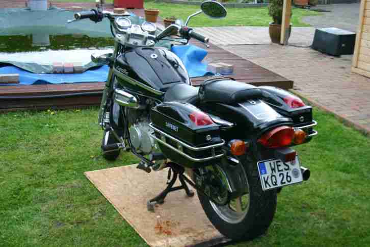 Motorrad HYOSUNG AQUILA 125 ccm Bj.2002_ KM 20330_ TÜV bis Juli 2017