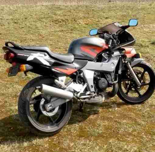 Motorrad Honda 125 Fürs Fahrspass ab 16 Tüv NEU Bei Verkauf!