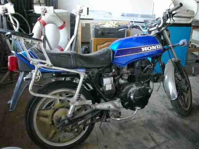 Motorrad Honda CB400 N(T) Bj81Historie