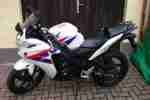 Motorrad CBR 125R JC 50,weiß,MIT LED