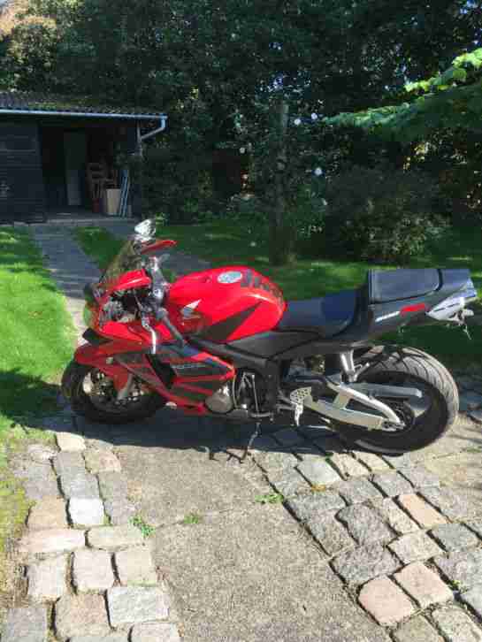 Motorrad Honda CBR 600 RR im super Zustand