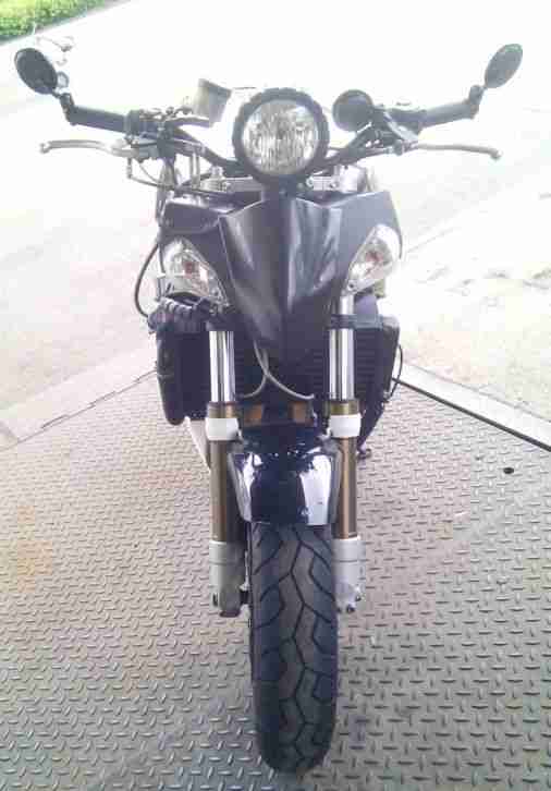Motorrad Honda CBR 900 SC28 EZ 03.1992 63.600km TÜV 04.14