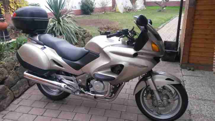 Motorrad Honda Deauville 650