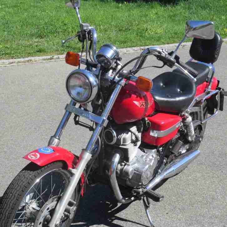 Motorrad Rebell 125 ccm, rot