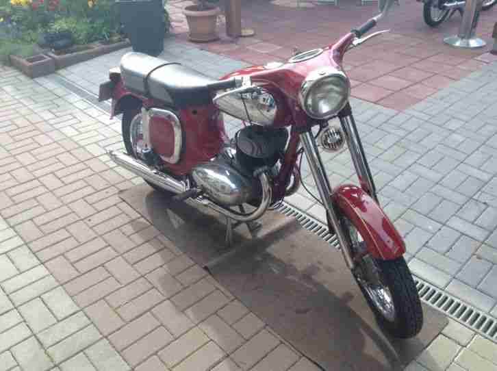 Motorrad Jawa 350 Typ 354/06