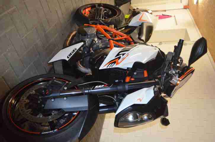 Motorrad KTM 990 Super Duke R