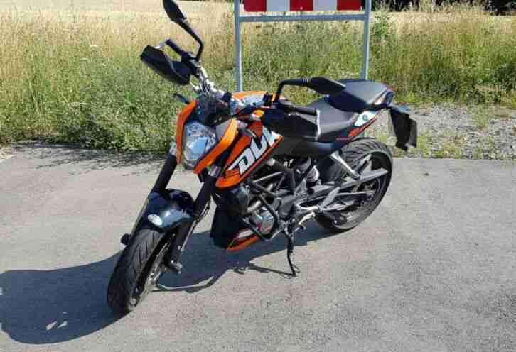 Motorrad KTM Duke 125 , ABS