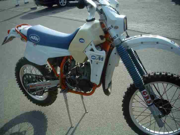 Motorrad KTM GS 250 BJ 1985
