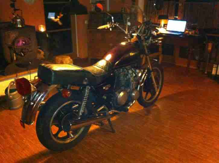 Motorrad Kawasaki 550