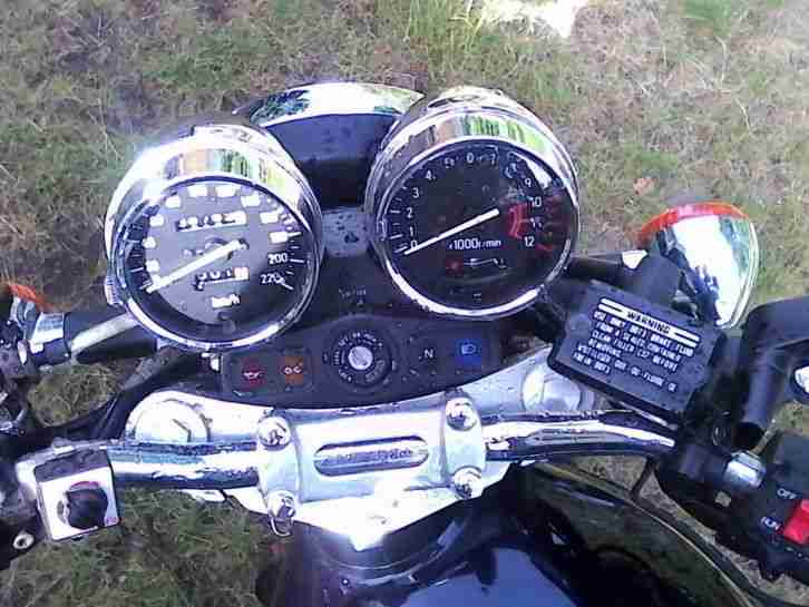 Motorrad Kawasaki ZR550 B Zephyr fahrbereit mit Sturzschaden