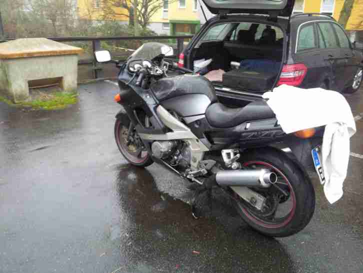 Motorrad, Kawasaki ZZR 600E