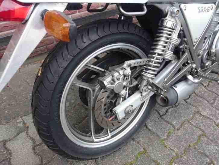 Motorrad Klassiker Yamaha SRX 600