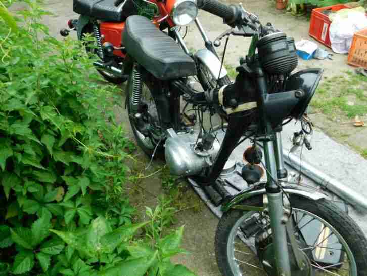 Motorrad MZ TS 150, 2 Maschinen zum Wiederaufbau, Baujahr 1978 u. 1981