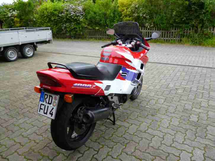 Motorrad Moped KFZ Honda CBR 1000 F SC24 BJ 1996 43939 Km