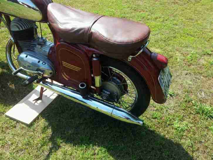 Motorrad Oldtimer JAWA CZ 175