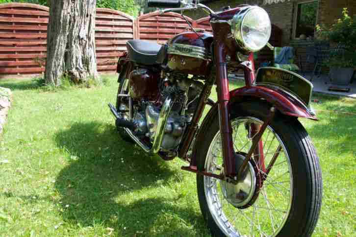 Motorrad Oldtimer TRIUMPH SPEED TWIN 5T Bj.1955