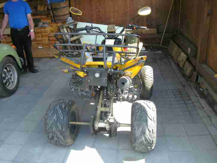 Motorrad Quad