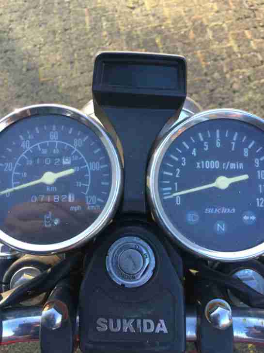 Motorrad Suzuka 150-4 mit echten 7182 km Laufleistung