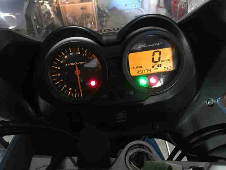 Motorrad Suzuki Bandit GSF650A ABS Hauptständer 12V Neue Reifen Digital Tacho
