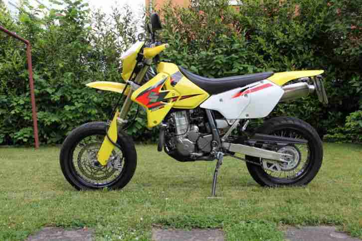 Motorrad Suzuki DRZ 400 SM Supermoto , Top Zustand