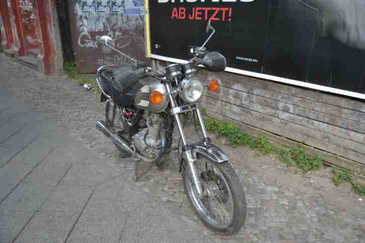 Motorrad Suzuki GN125 125ccm 17.000km