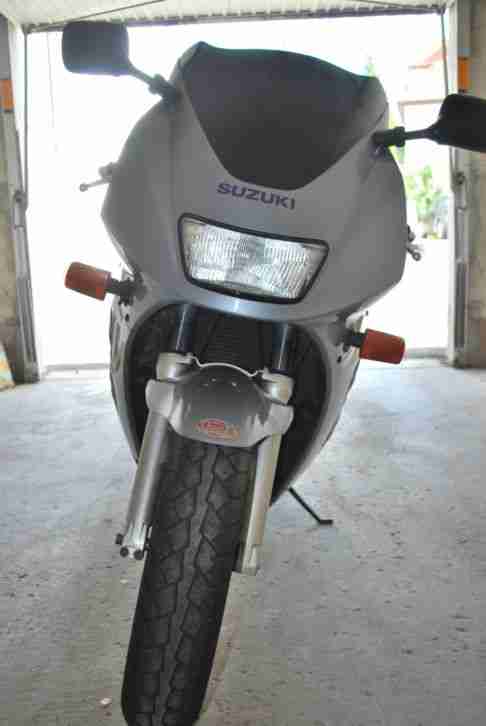 Motorrad Suzuki RF