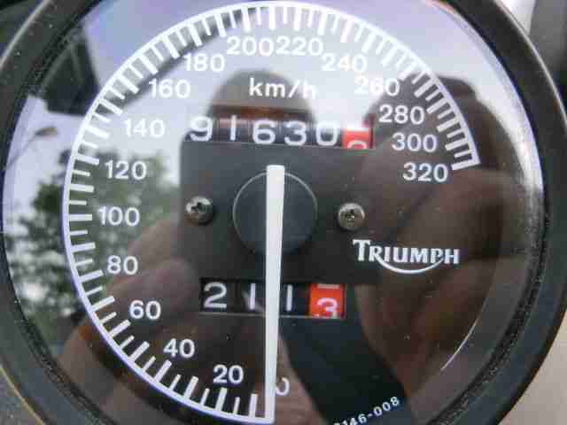 Motorrad Triumph 900 Sprint---Preis VB