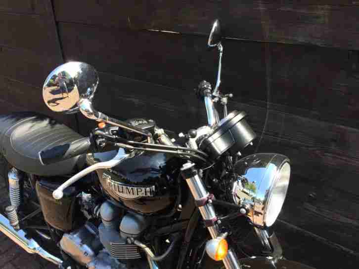 Motorrad Triumph Bonneville