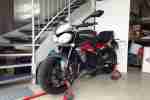 Motorrad Street Triple R