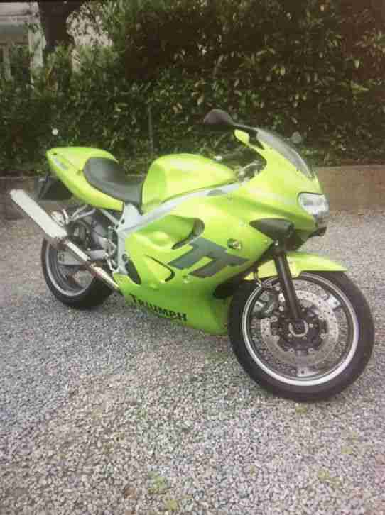 Motorrad Triumph TT600