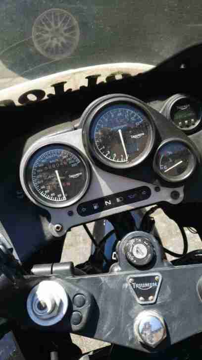 Motorrad Triumph sprint 900ccm