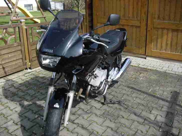 Motorrad Yamaha Diversion XJ 600 S in schwarz 61 PS Top gepflegt nur 15 TKM