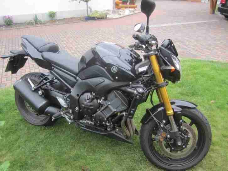 Motorrad Yamaha FZ 8 ABS schwarz