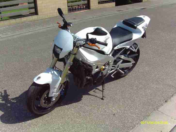 Motorrad Yamaha R1 RN04 150 PS