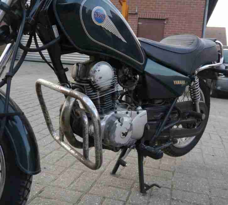 Motorrad Yamaha SR 125