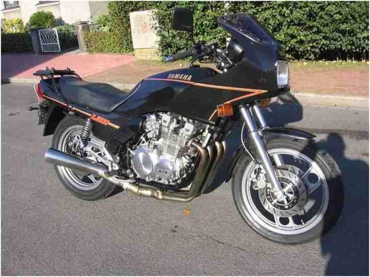 Motorrad Yamaha XJ900F XJ 900 F Bj . 91 30500 Km