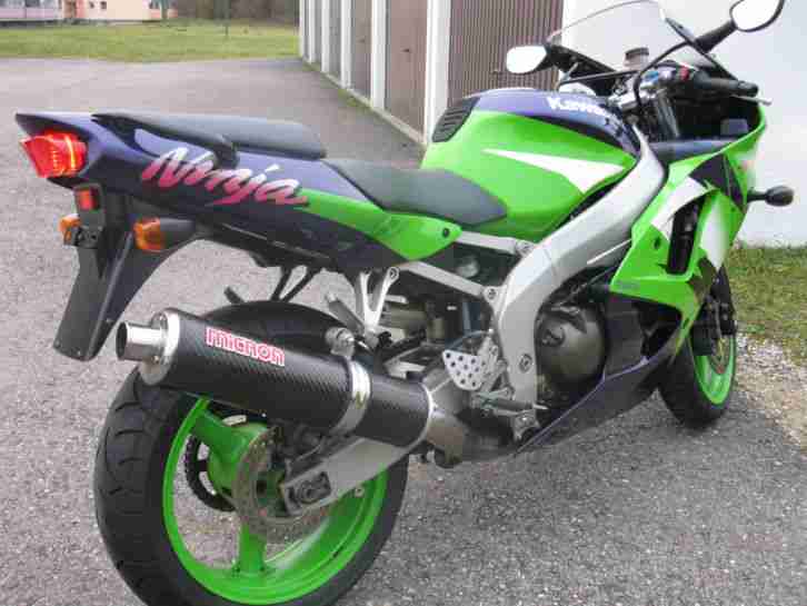 Motorrad ZX6R Bj.1999 1 vorb.110PS 43.000 tüv 8/17 top Zustand, Micron carbon