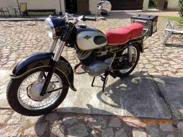 Motorrad Zündapp 200S 200 S Oldtimer von 1956
