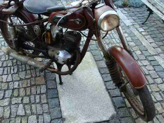Motorradwerke ZSCHOPAU.DDR.Krad.RT125/2.weinrot.Originallack.Schuppenfund.Saxony