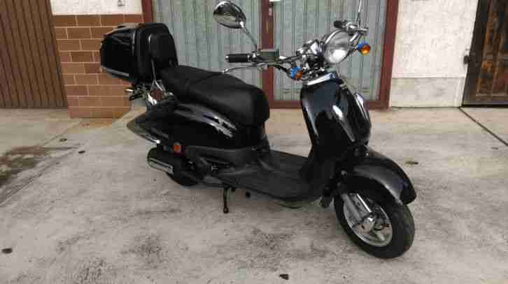 Motorroller 50 ccm, 4 Takt, 3 PS, EZ 2012