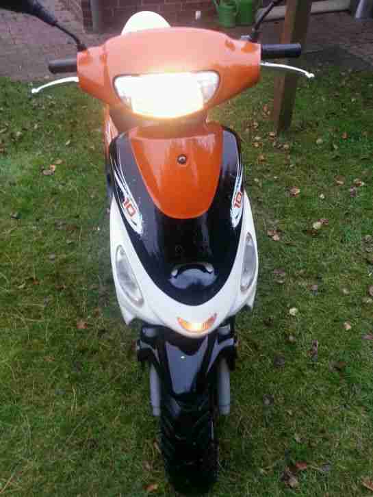 Motorroller 50 ccm ( ZNEN)