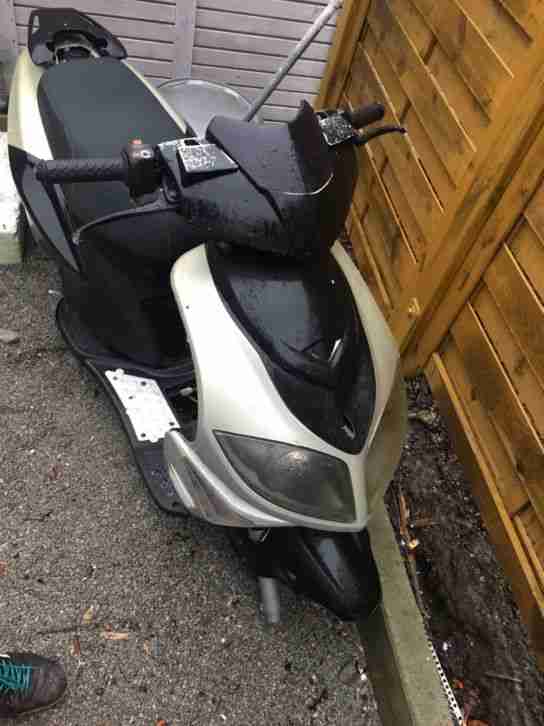 Motorroller 50 ccm, defekt