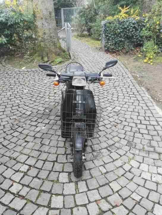 Motorroller 50ccm Camping