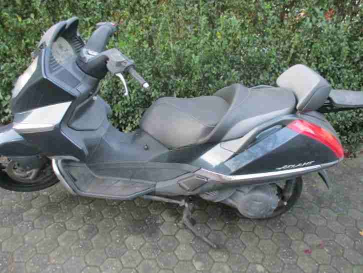 Motorroller Aprilia Atlantis 500 29 KW Erstzulassung 26.07.2004