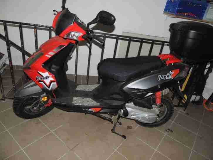 Motorroller Explorer Race GT50