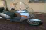 Motorroller NES @ 125