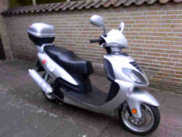 Motorroller Johnway, 125 ccm, 6 kw